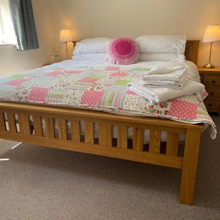 Wellington View One En Suite Shower And Super King Bed Buitenkant foto