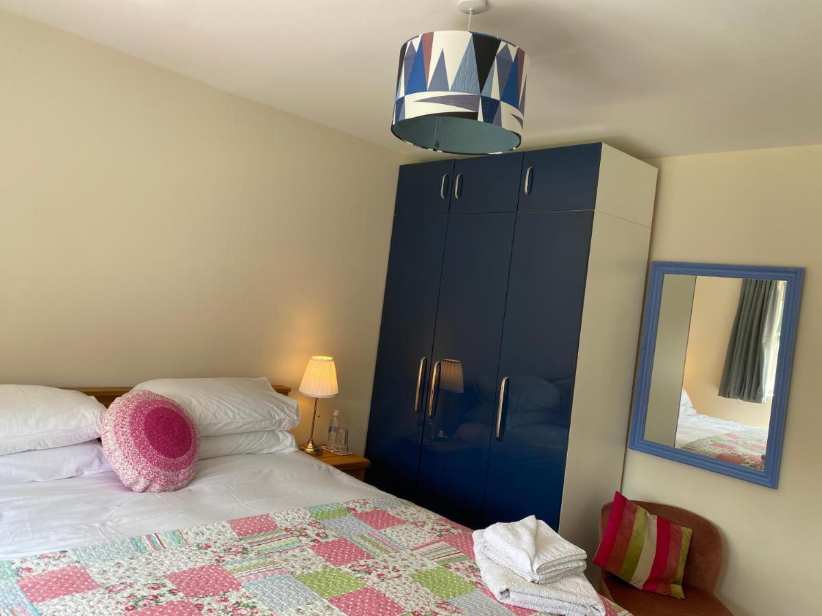 Wellington View One En Suite Shower And Super King Bed Buitenkant foto